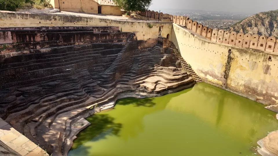 Photo of Nahargarh Fort, Jaipur, Rajasthan, India by Sarvjeet B