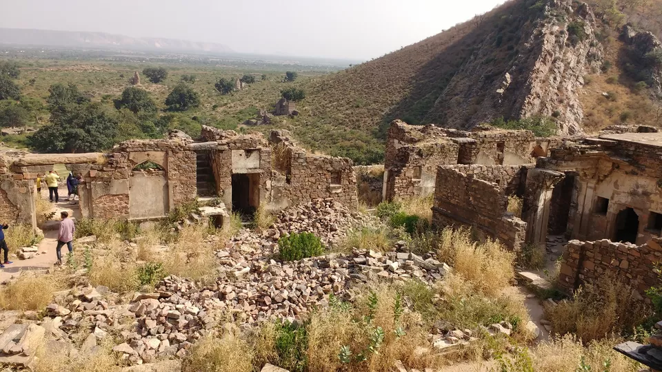 Photo of Bhangarh Fort, Bhangarh, Rajasthan, India by Sarvjeet B