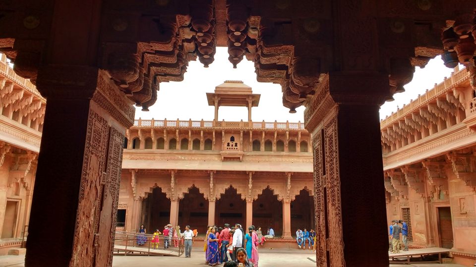 Photo of Agra Fort, Rakabganj, Agra, Uttar Pradesh, India by Sarvjeet B