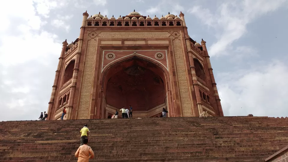 Photo of Buland Darwaza, Dadupura, Fatehpur Sikri, Uttar Pradesh, India by Sarvjeet B