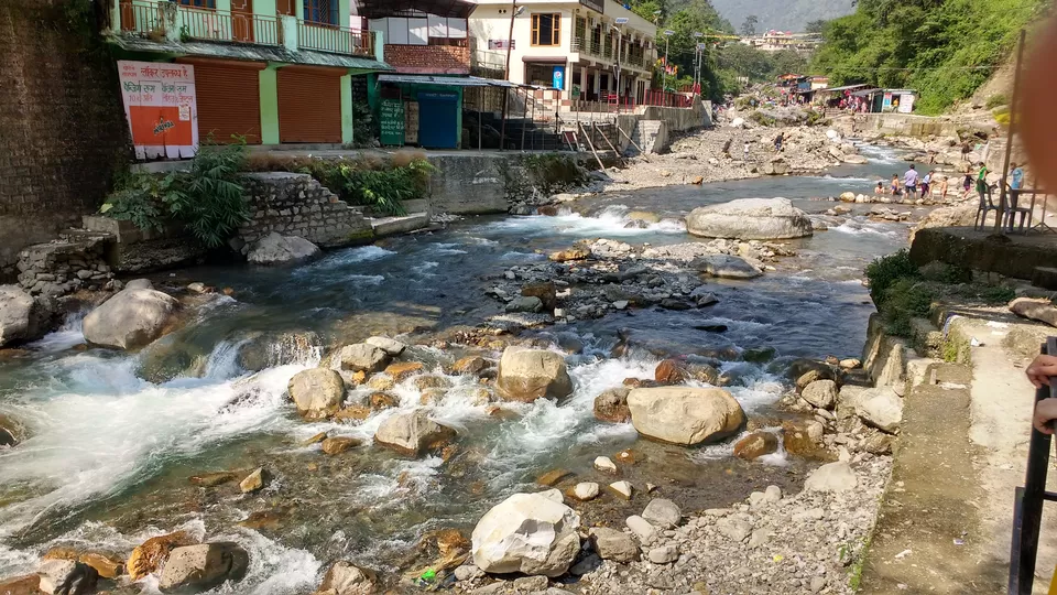 Photo of Sahastradhara, Timilimansingh, Uttarakhand, India by Sarvjeet B