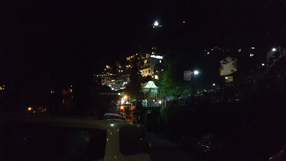 Photo of The Mall Road, Mussoorie, Uttarakhand, India by Sarvjeet B