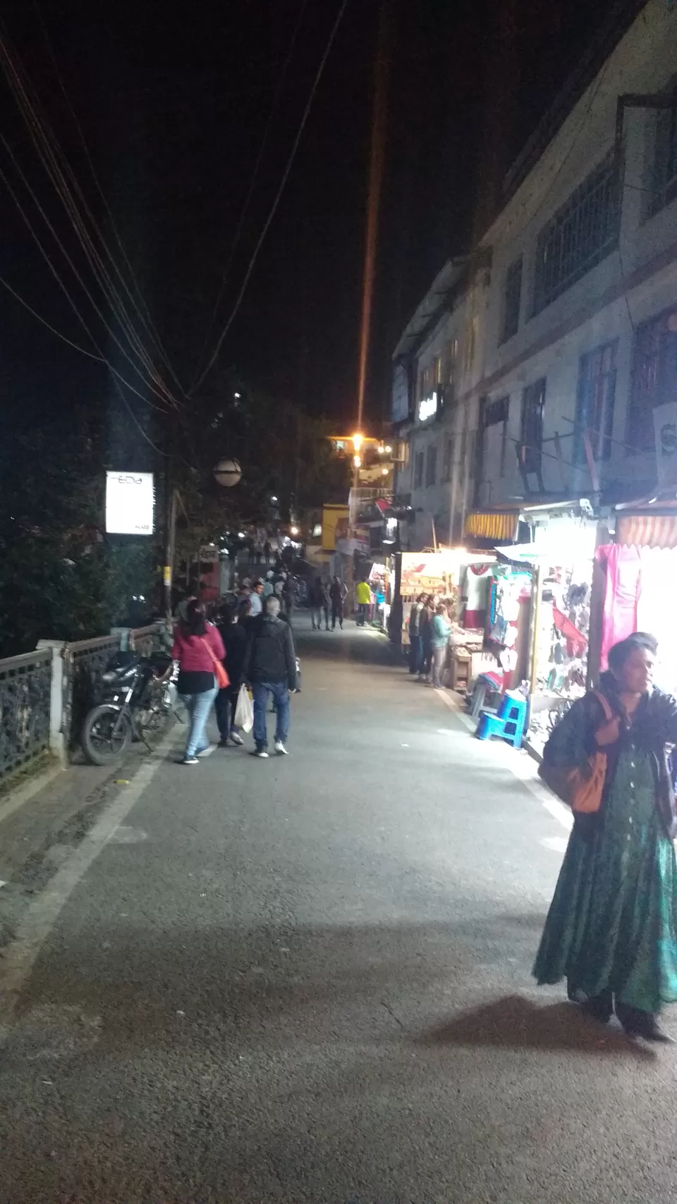 Photo of The Mall Road, Mussoorie, Uttarakhand, India by Sarvjeet B