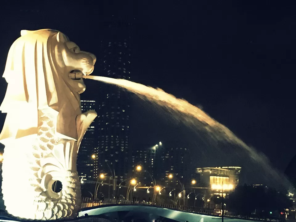 Photo of Merlion Park Singapore by Swetha Kumar