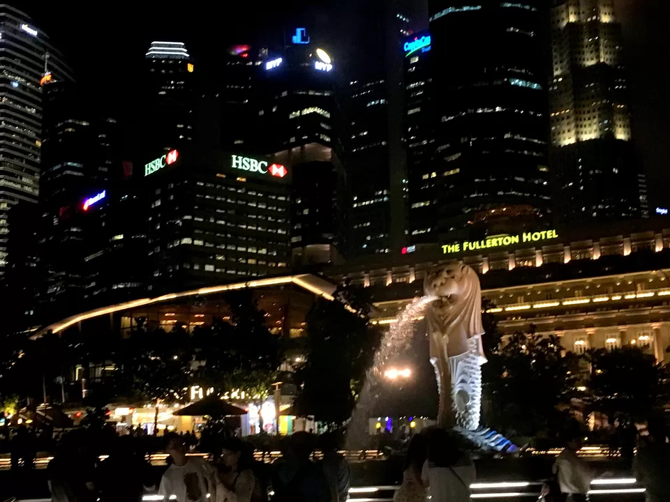 Photo of Merlion Park Singapore by Swetha Kumar
