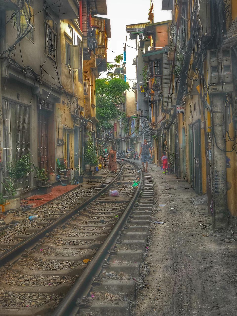 Photo of Life on the train street- Hanoi #notonTripoto 2/3 by Swetha Kumar
