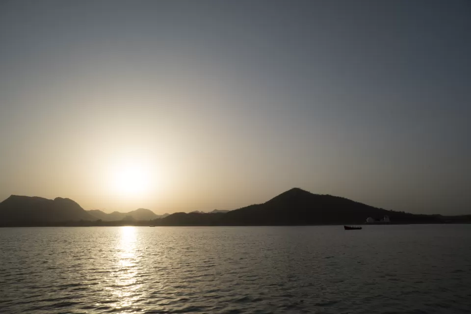 Photo of Fateh Sagar Lake, Udaipur, Rajasthan by Sagar Sureja