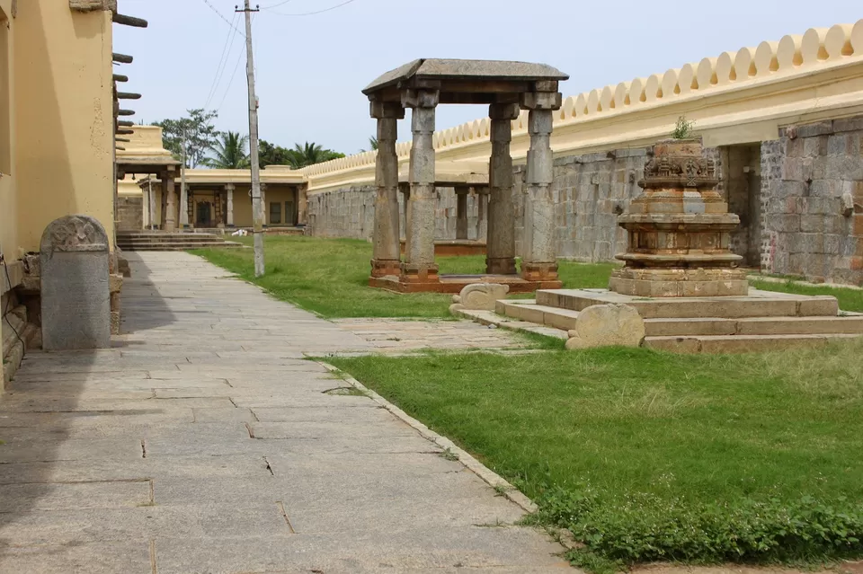 Photo of Sri Ranganathaswamy Temple, Srirangapatna, Karnataka, India by Suresh Shastri
