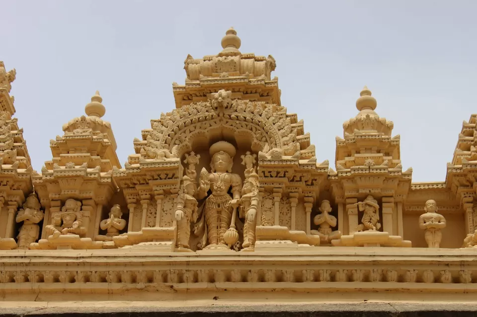 Photo of Sri Ranganathaswamy Temple, Srirangapatna, Karnataka, India by Suresh Shastri