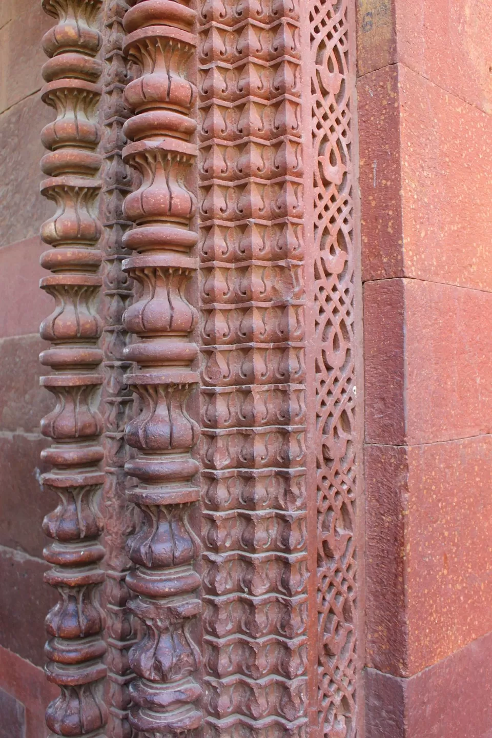 Photo of Qutb Minar , The killa by Suresh Shastri