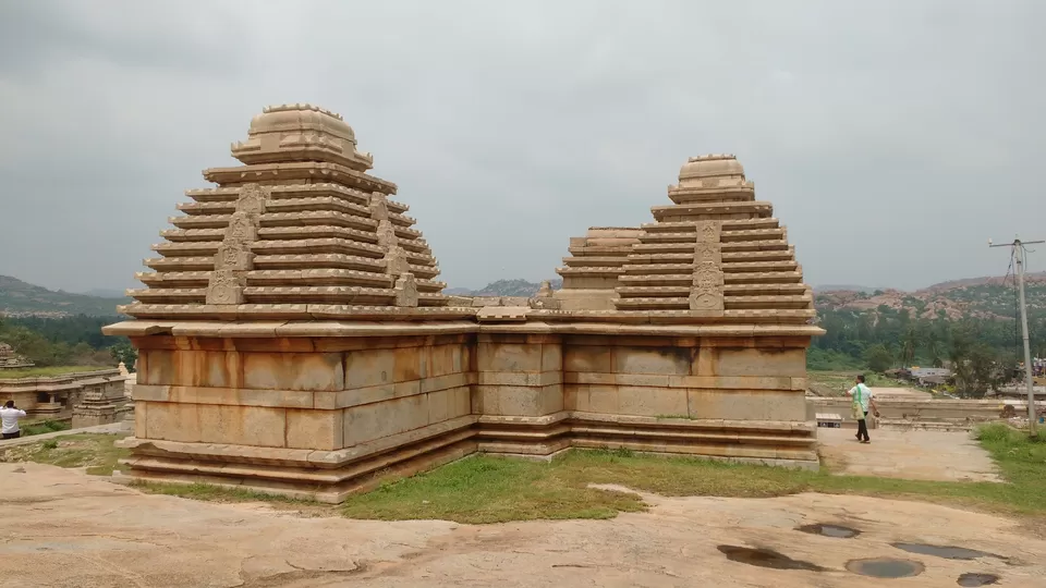 Photo of Hemakuta Hill Temple, Hampi, Karnataka, India by Prajna Padaki