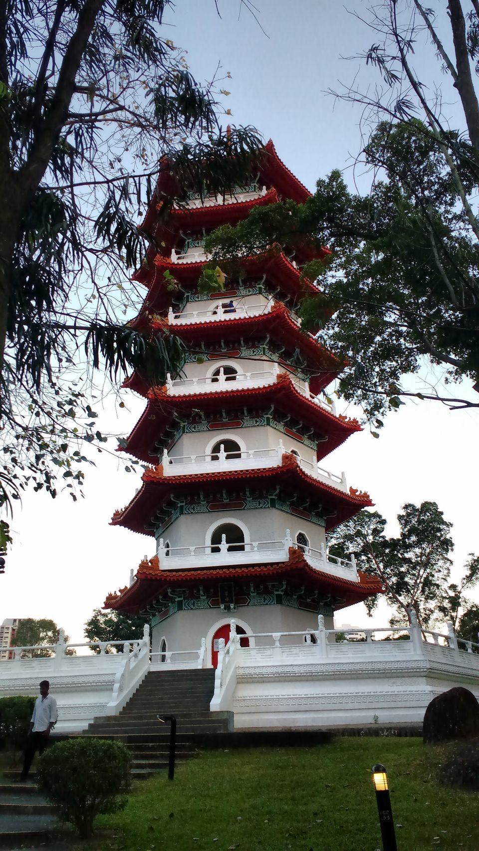 Photo of Chinese Garden Road, Chinese Garden, Singapore by Prajna Padaki