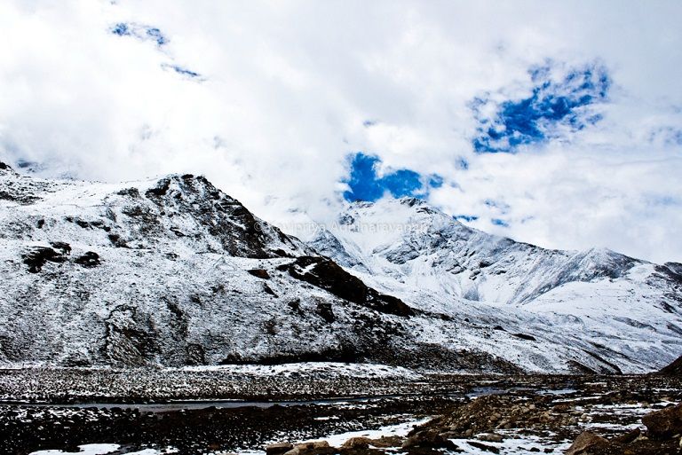 Photo of Gurudongmar Lake, North Sikkim, Sikkim, India by Kavipriya Adhinarayanan