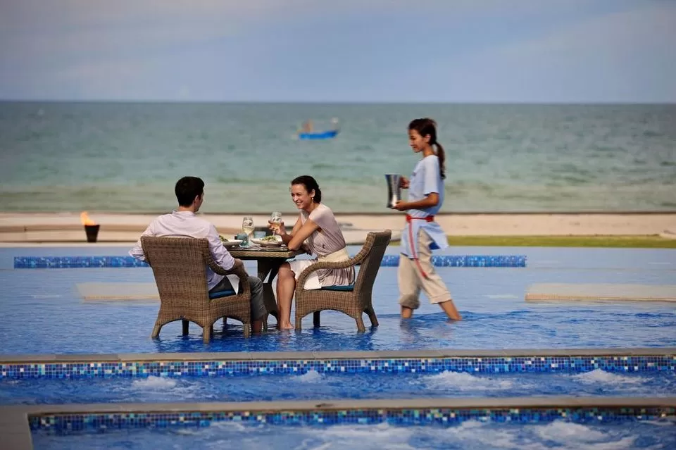 Photo of InterContinental Hua Hin Resort, Petchkasem Road Hua Hin, Hua Hin District, Prachuap Khiri Khan, Thailand by Nikita Das - Vagabond Stories