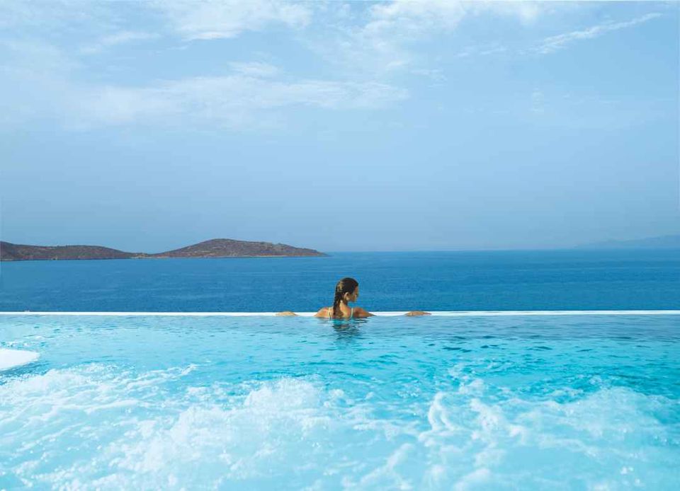 Photo of Only The Best For Bae! This Travel Company Curates the Best Honeymoon Deals Based on Your Budget by Priya Pareek