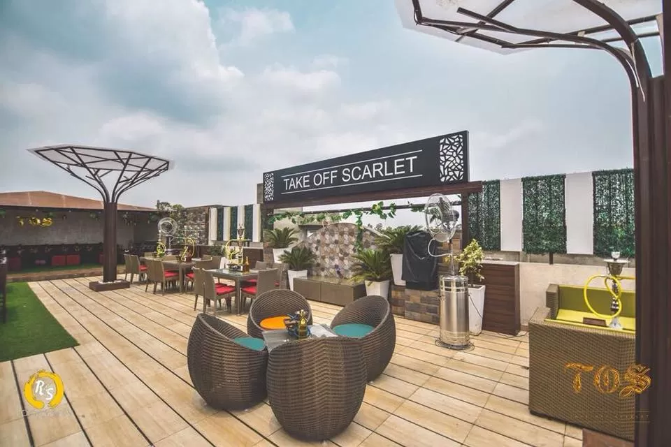 Photo of Take off scarlet, Club Road, West Punjabi Bagh, Punjabi Bagh, Delhi, India by Siddharth S