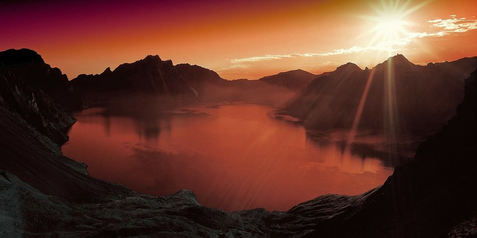 Photo of There's a Mystical 'Mountain of Lakes' 15 km from Manali That You Actually Trek Through! 2/2 by Siddharth Sujan