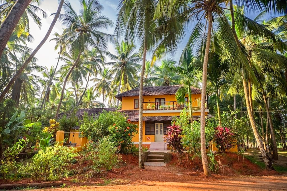 Photo of You Can Now Holiday On A Private Island In Karnataka For Just ₹6,000! 1/8 by Siddharth Sujan