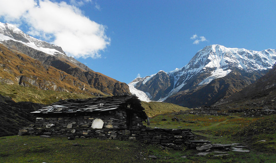 Photo of A True Hidden Hidden Gem, This Remote Village Near Mukteshwar Is Not Even On Google Maps! by Siddharth Sujan