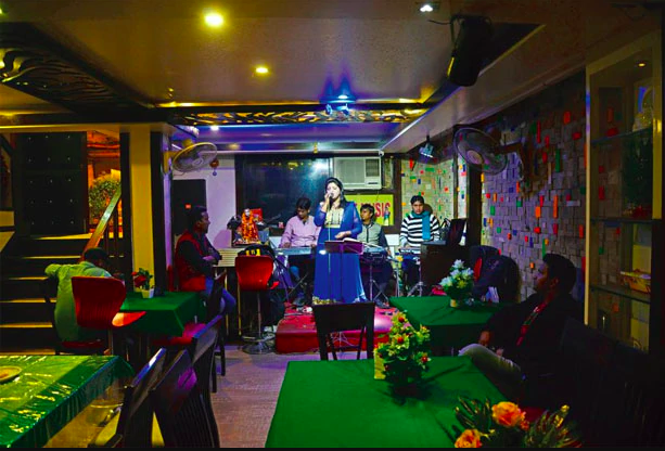 Photo of Green Chilli Restaurant & Bar, Aram Bagh, Paharganj, New Delhi, Delhi, India by Siddharth S