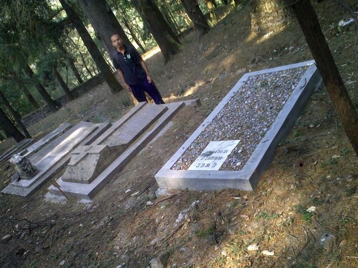 Photo of I Never Believed In Ghosts, Until I Spent Time In This Cemetery In Nainital 3/3 by Siddharth Sujan