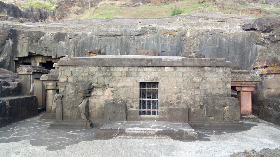 Photo of Ellora Caves, Verul, Maharashtra, India by Prateek Nandi