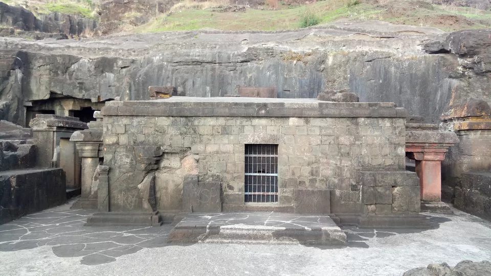 Photo of Ellora Caves, Verul, Maharashtra, India by Prateek Nandi
