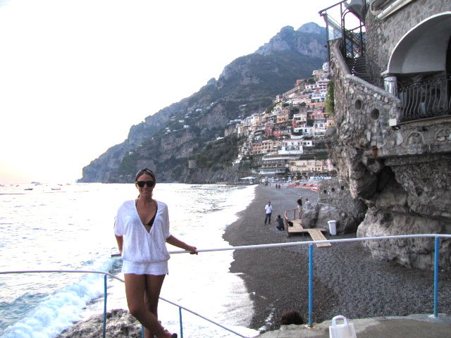 Photo of Amalfi Coast Getaway 3/3 by Alexa