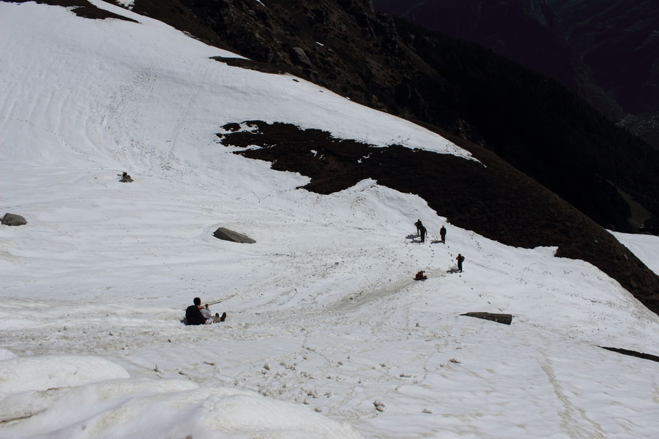 Photo of Saurkundi Pass - A Trail offers you to enjoy the timeless beauty of Kullu valley by Rishi Datta