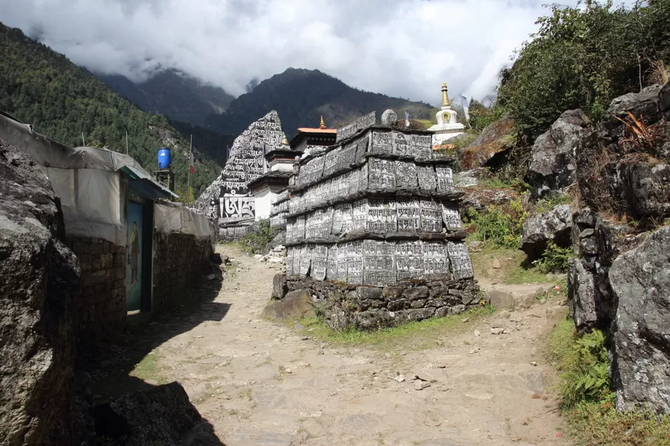 Photo of Everest Base Camp - path to the top of the world by Rishi Datta