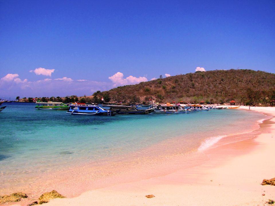 Photo of Dark blue, light blue, sky blue, and wow it turned pink :) by Manu K K Verma