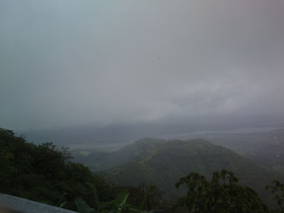 Photo of Sinhagad Fort, Thoptewadi, Maharashtra, India by theuncanny_traveller