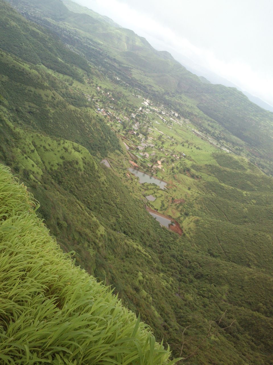 Photo of Sinhagad Fort, Thoptewadi, Maharashtra, India by theuncanny_traveller