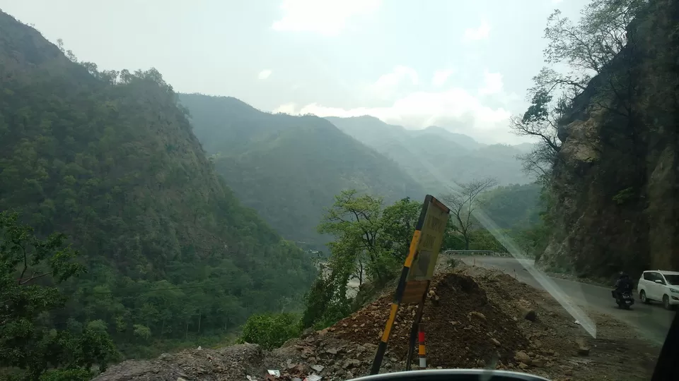 Photo of Rishikesh, Uttarakhand, India by theuncanny_traveller