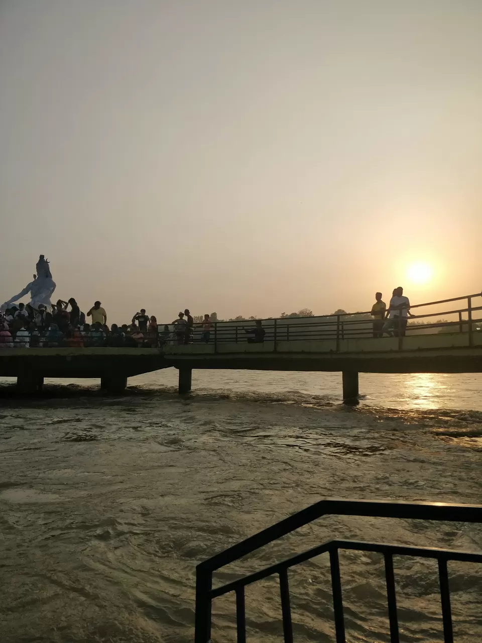 Photo of Parmarth Niketan Ashram, Ram Jhula, Swarg Ashram, Rishikesh, Uttarakhand, India by theuncanny_traveller