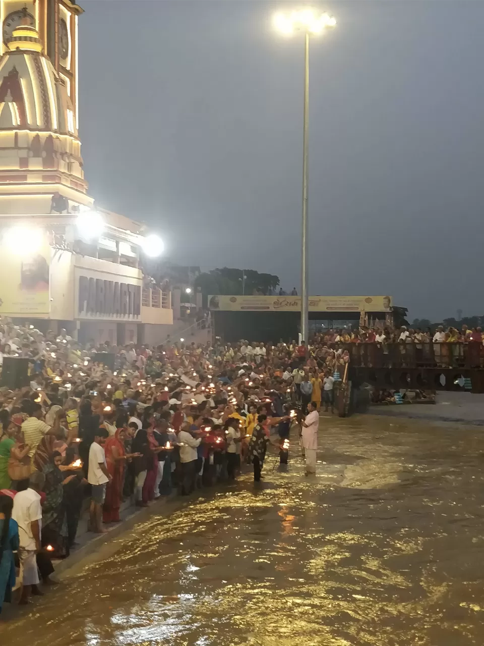 Photo of Parmarth Niketan Ashram, Ram Jhula, Swarg Ashram, Rishikesh, Uttarakhand, India by theuncanny_traveller