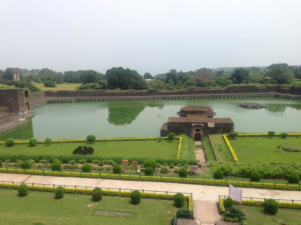 Photo of In the mood for Mandu? 7/10 by Suprita Mitter