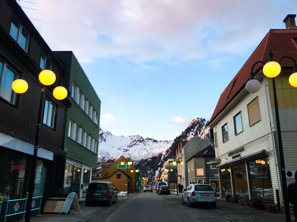 Photo of Svolvær, Norway by Yamini Gupta