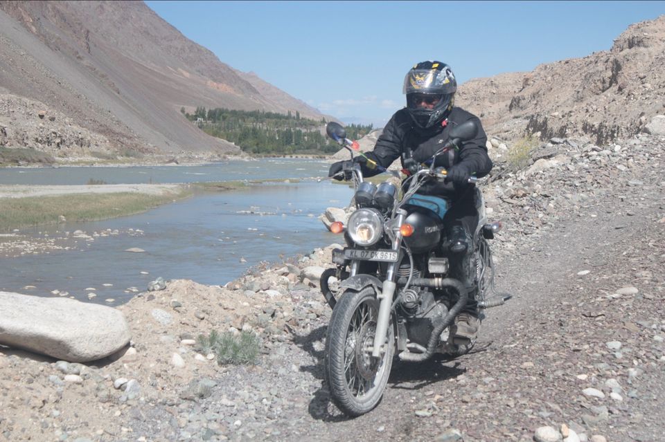 Photo of Upshi, Leh by Writer Sam
