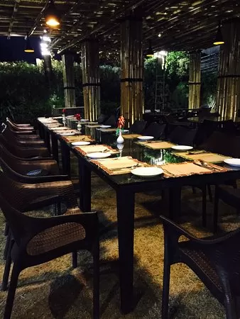 Photo of Steam Restaurant, Udaipur, Rajasthan, India by Sonali Gupta