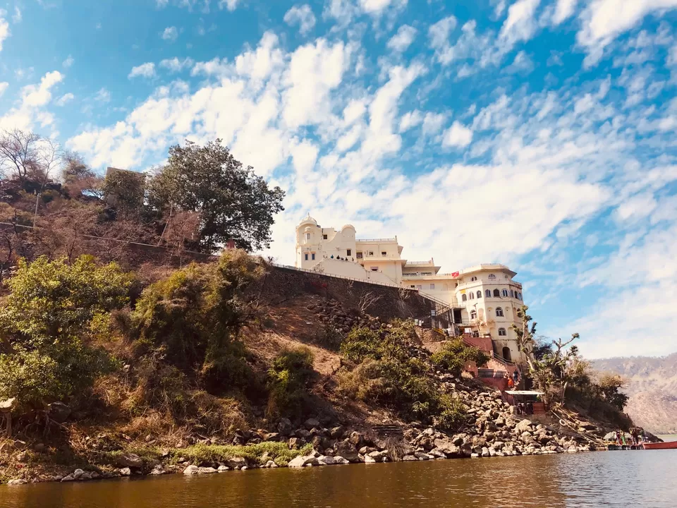 Photo of Siliserh Lake Palace, Kishanpur, Rajasthan, India by Tatwadarsi Dash
