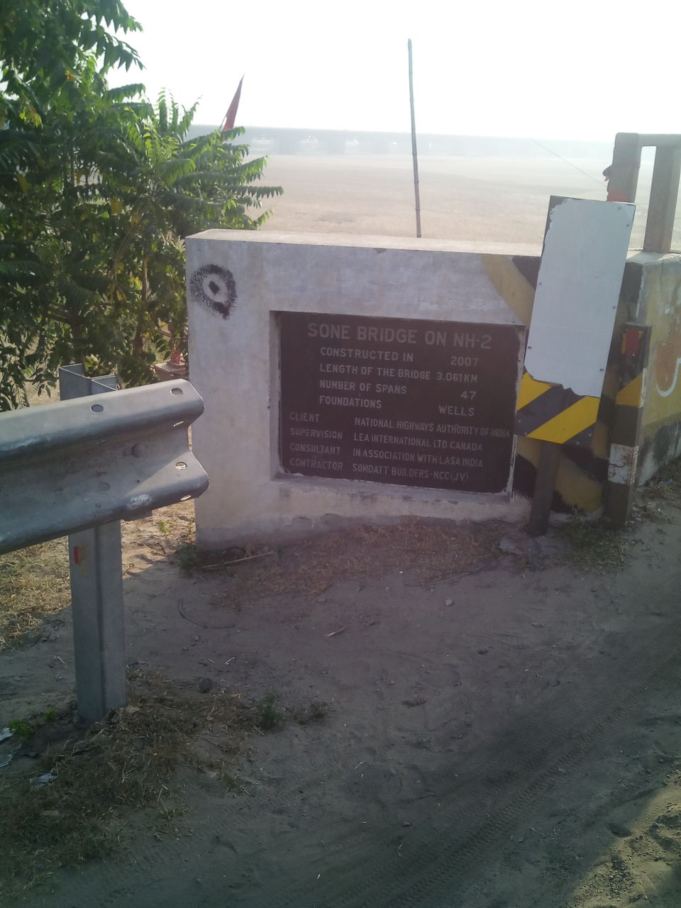 Photo of Delhi to Dhanbad on a motorcycle. My first travelogue. by Kaushik Ghoshal