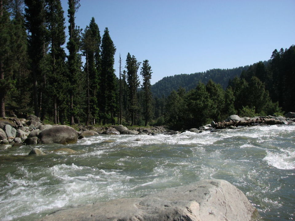 Photo of This unvisited place in Kashmir will make you forget mainstream destinations in J&K by Sourjya Das