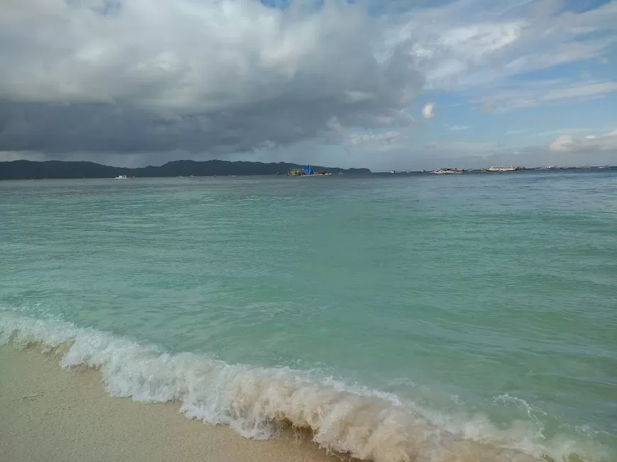 Photo of Boracay, Malay, Western Visayas, Philippines by Bhumika Mehta