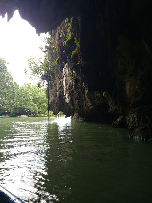 Photo of PP Underground river – New 7 Wonders of Nature : #PhilippinesDiary 24/25 by Bhumika Mehta
