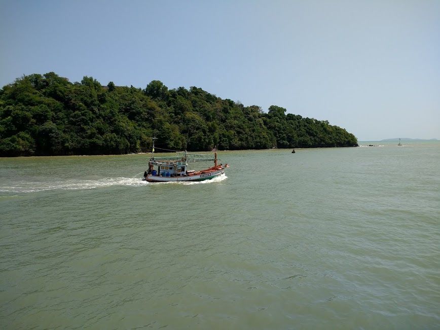 Photo of Phi Phi Island : The beauty crown of Thailand 5/39 by Bhumika Mehta