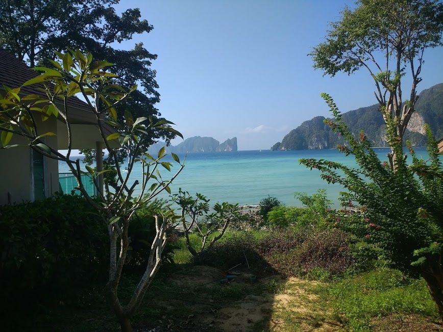 Photo of Phi Phi Island : The beauty crown of Thailand 26/39 by Bhumika Mehta