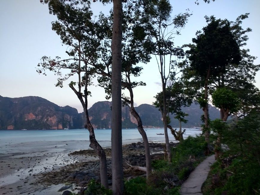 Photo of Phi Phi Island : The beauty crown of Thailand 28/39 by Bhumika Mehta