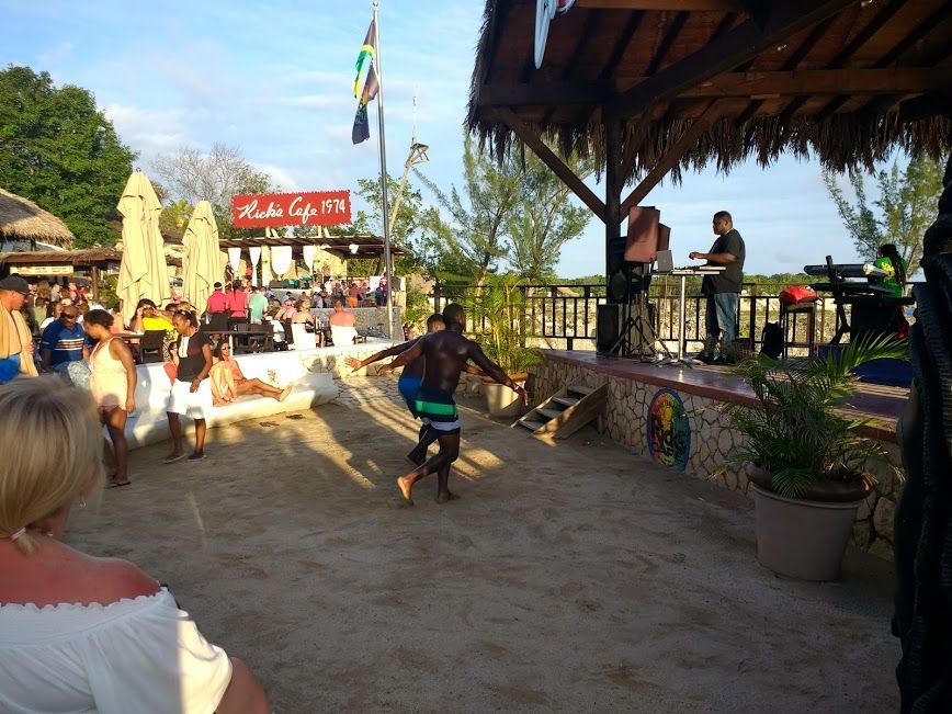 Photo of Photo Story : World's best beach cafe 3/16 by Bhumika Mehta