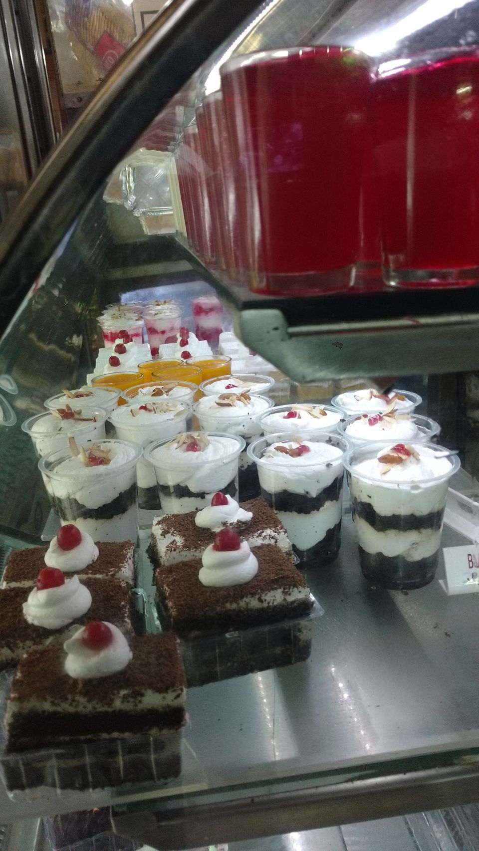 Photo of Our Top 3 Favorite Breakfast Places #breakfastspots #IWillGoAnywhereForFood 10/10 by Mastane Musafir